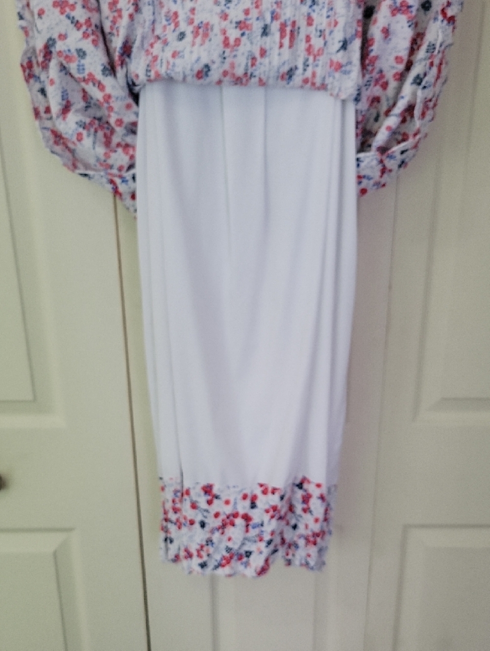 Time and Tru White Midi Dress with Red Floral Print Size 2X - Picture 6 of 7